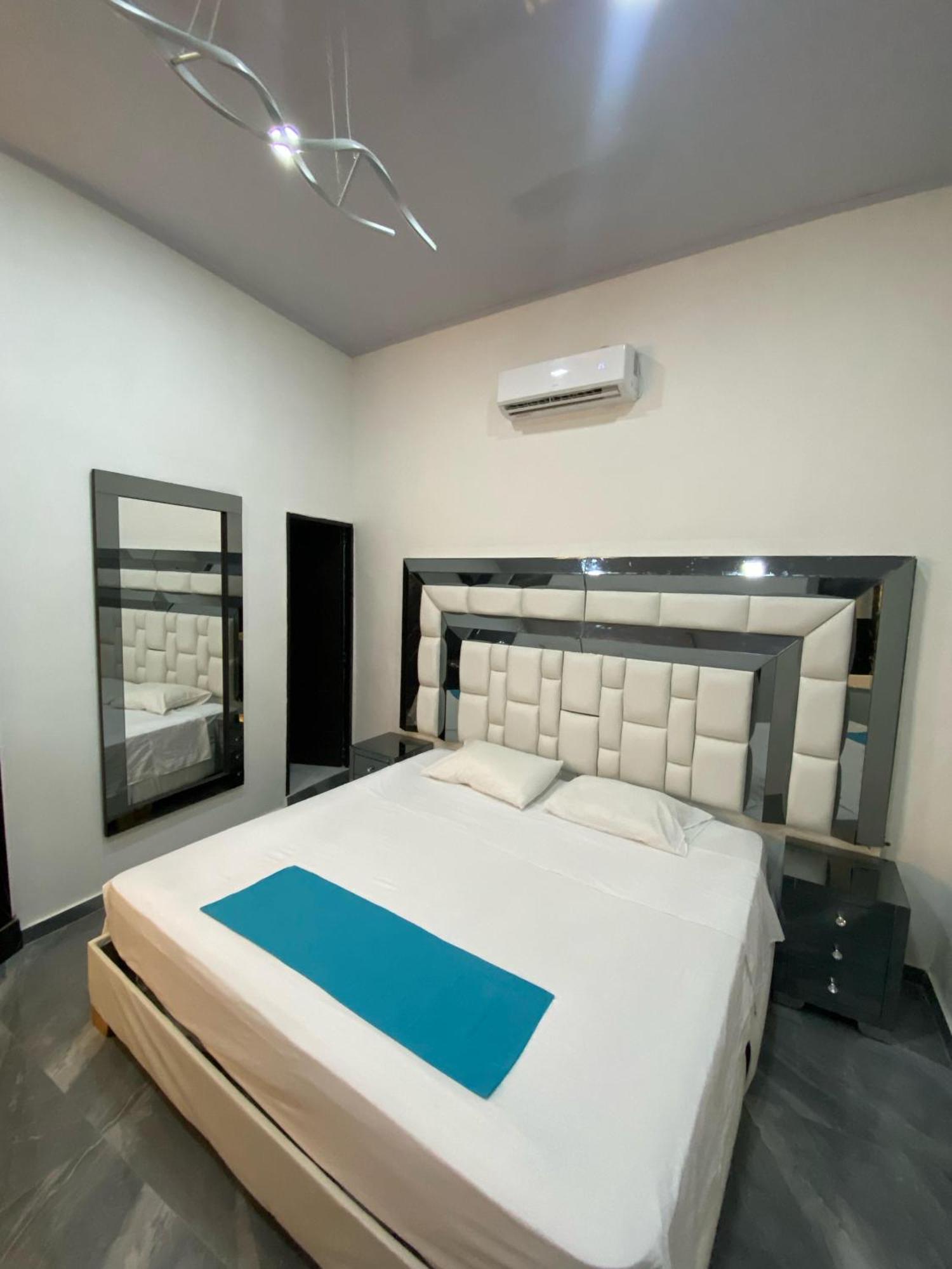 Hotel Hostal Caps Kartagena Zewnętrze zdjęcie