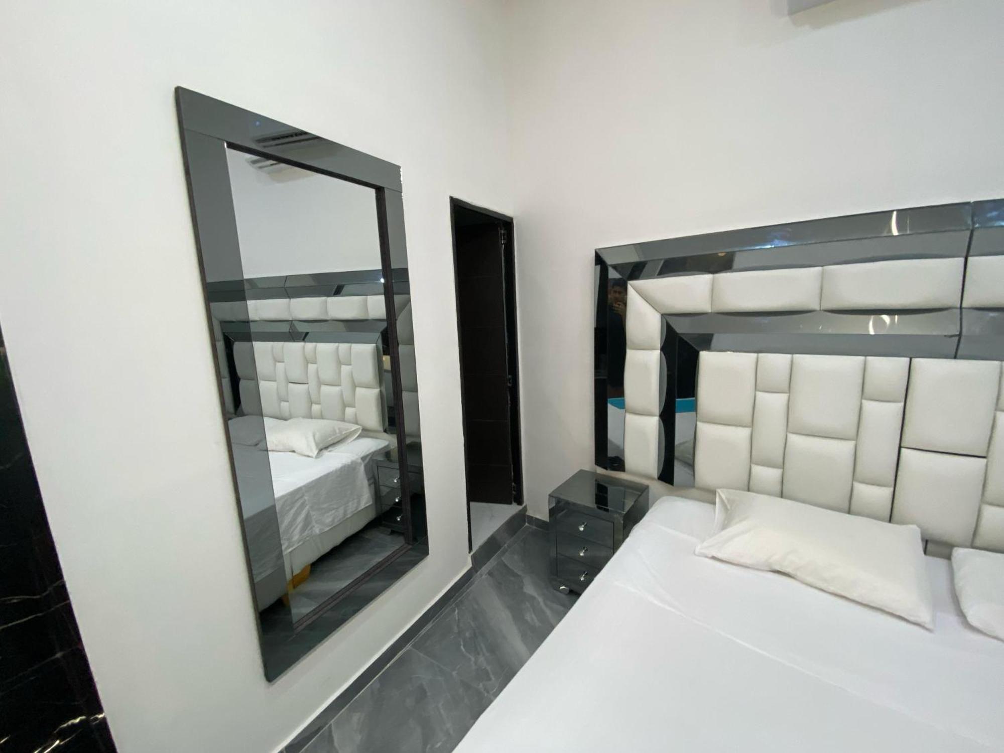 Hotel Hostal Caps Kartagena Zewnętrze zdjęcie