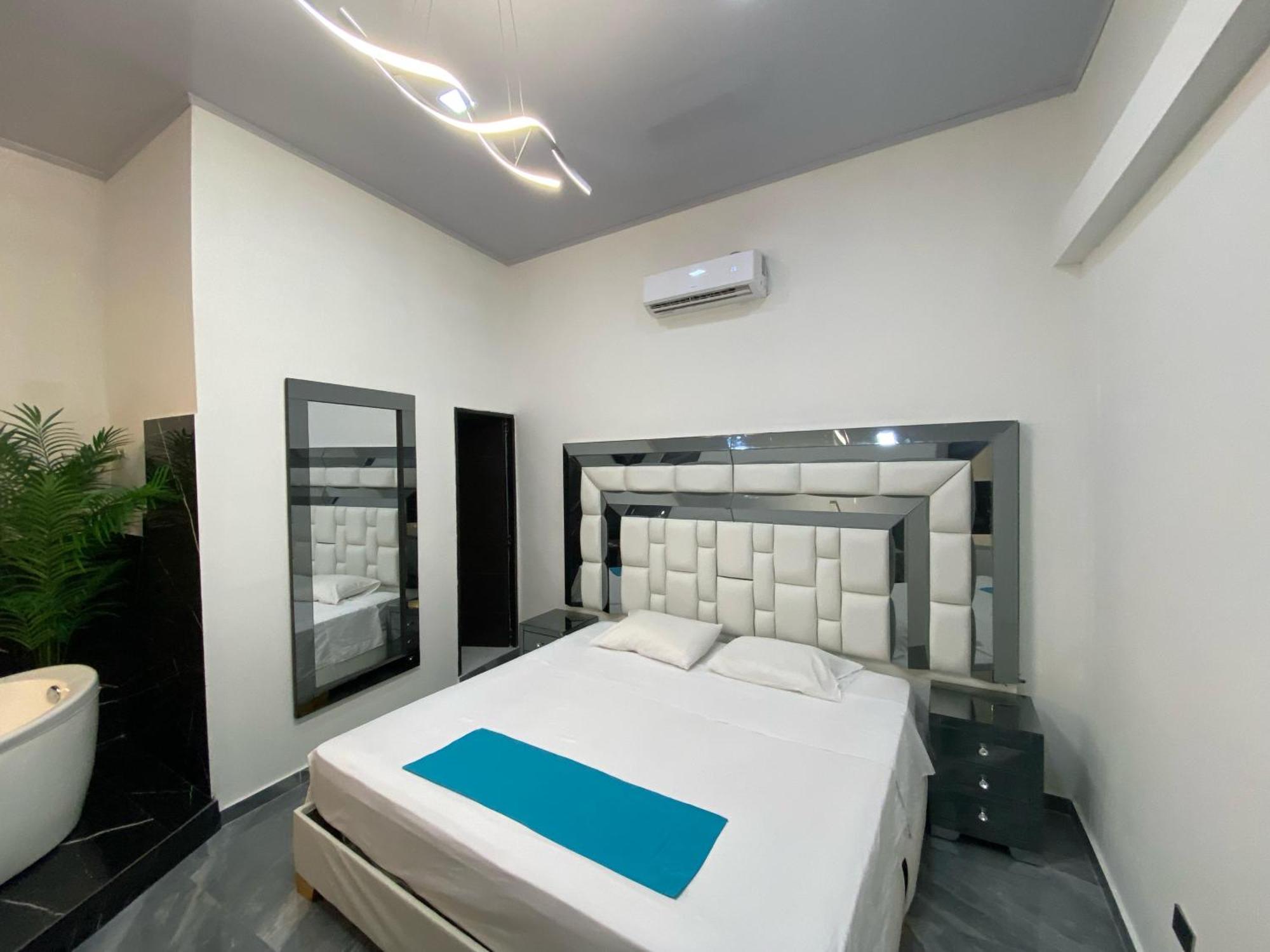 Hotel Hostal Caps Kartagena Zewnętrze zdjęcie